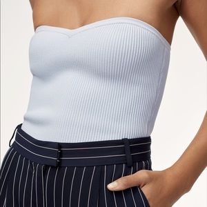 Aritzia Olaf tube top 💘